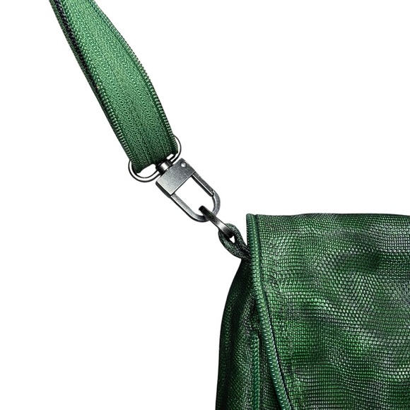 Smateria Ava Crossbody Hunter Green Vegan Sustainable Ethical 9x9 Goth - Picture 7 of 11